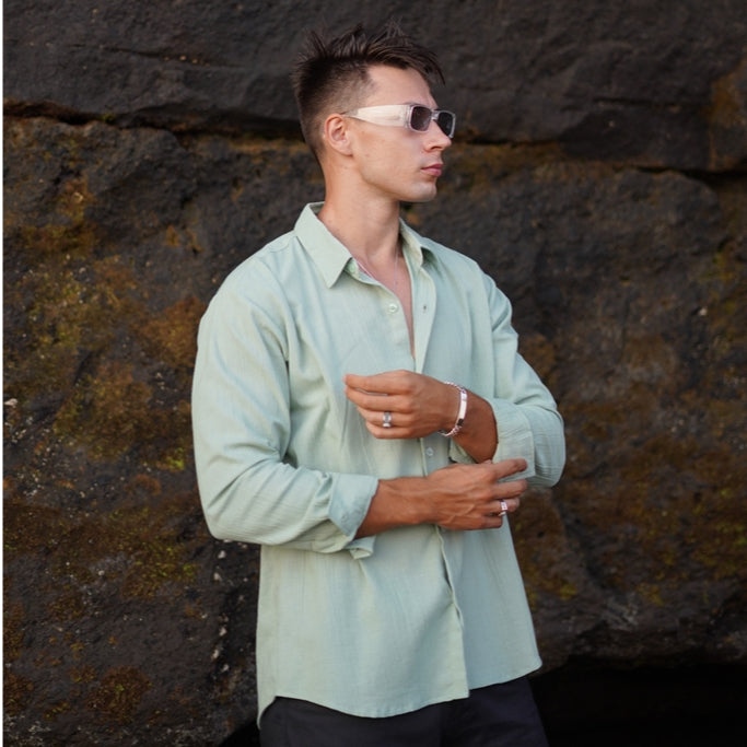 BEACHWELL Kemeja Pria Lengan Panjang Linen Krinkel Hijau Sage - Kemeja Luca Series Green Sage