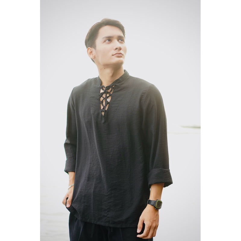 BEACHWELL Baju Kemeja Pria Tali Lengan Panjang Linen Hitam - Polo Rope Hitam