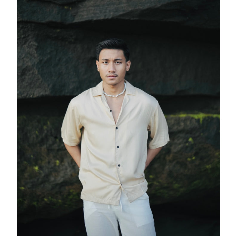 BEACHWELL Kemeja Pria Rayon Twill Polos COD - Kemeja Bowling Lengan Pendek Warna Putih, Cream, Hitam