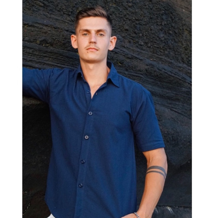 BEACHWELL Kemeja Pria Linen Lengan Pendek Katun - Canggu Series - Biru Navy