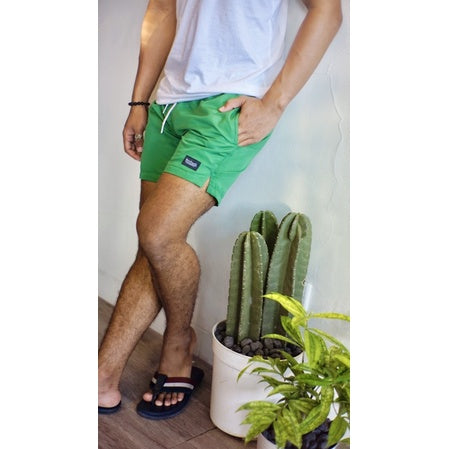 BEACHWELL Celana Pendek Pria Basic Boardshort Hijau Daun