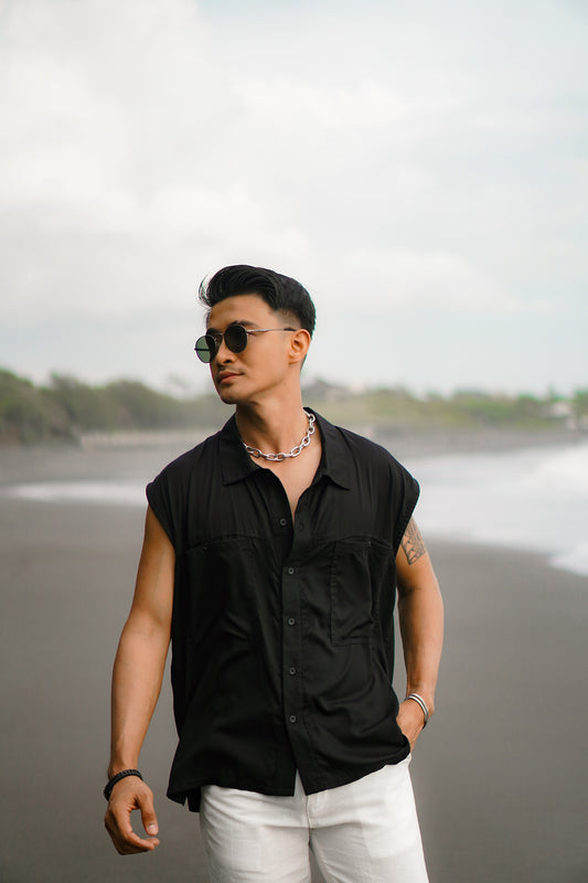 Jhony Sleeveless Shirt