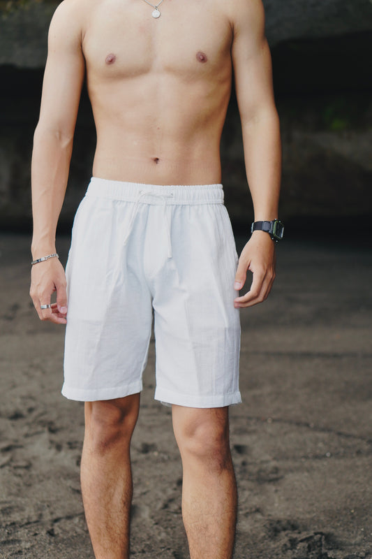 Sakala Relax Short - Off White, Black and Cream