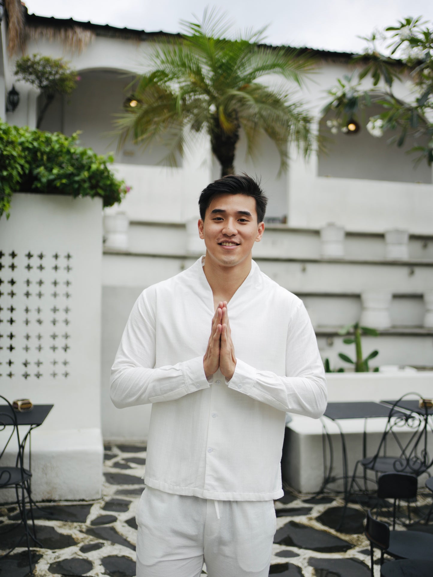 Kemeja Polo Tali Linen Lengan Panjang - Putih Rusak