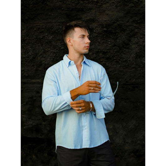 BEACHWELL Kemeja Pria Lengan Panjang Linen Krinkel Biru Muda - Kemeja Luca Series Baby Blue