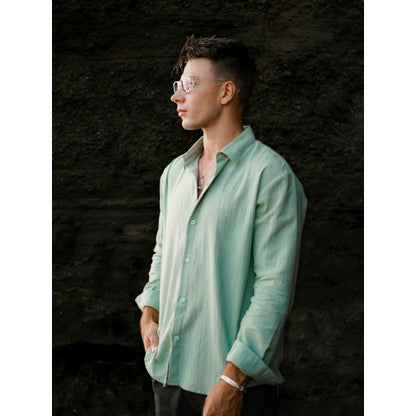 BEACHWELL Kemeja Pria Lengan Panjang Linen Krinkel Hijau Sage - Kemeja Luca Series Green Sage