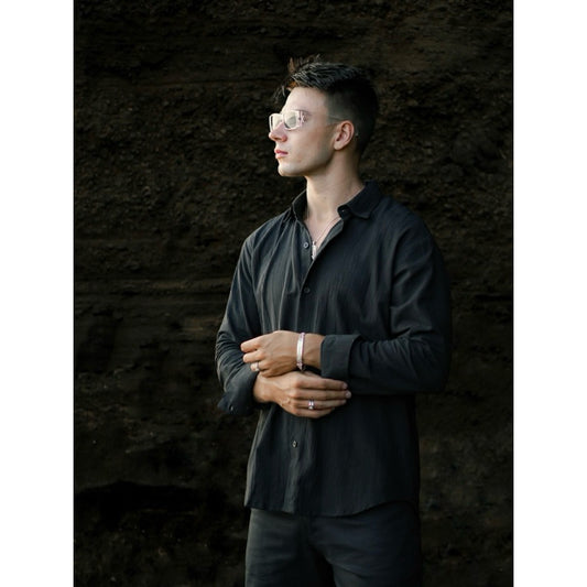 BEACHWELL Kemeja Pria Lengan Panjang Linen Krinkel Hitam Black - Kemeja Luca Series Hitam Black