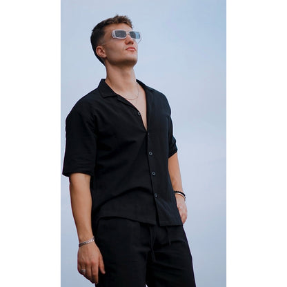 BEACHWELL Kemeja Pria Linen Lengan Pendek Model Oversized - SAKALA Series Hitam
